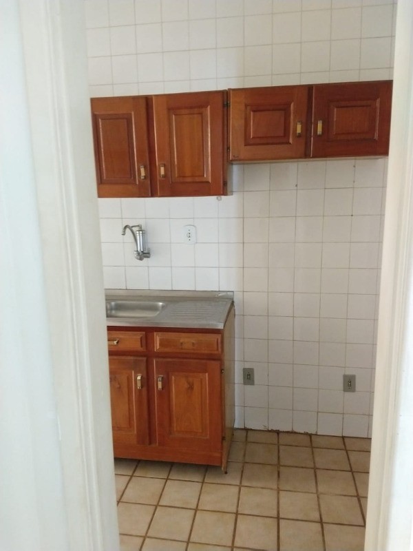 Apartamento à venda com 2 quartos, 80m² - Foto 10