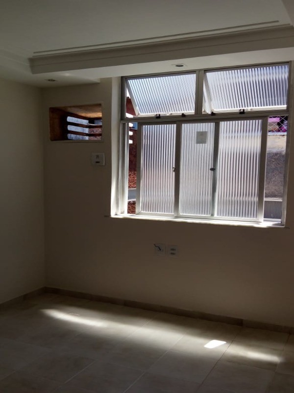 Apartamento à venda com 2 quartos, 57m² - Foto 3