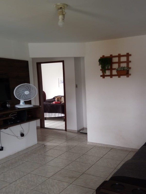 Apartamento à venda com 2 quartos, 58m² - Foto 4