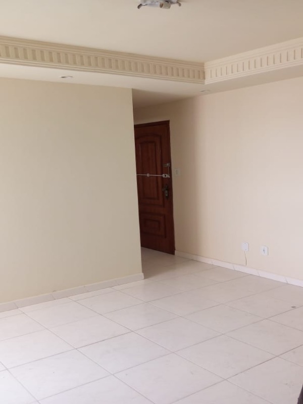 Apartamento à venda com 2 quartos, 67m² - Foto 1