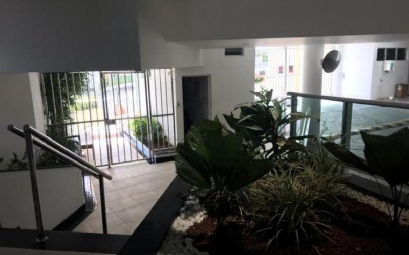 Apartamento à venda com 2 quartos, 65m² - Foto 13