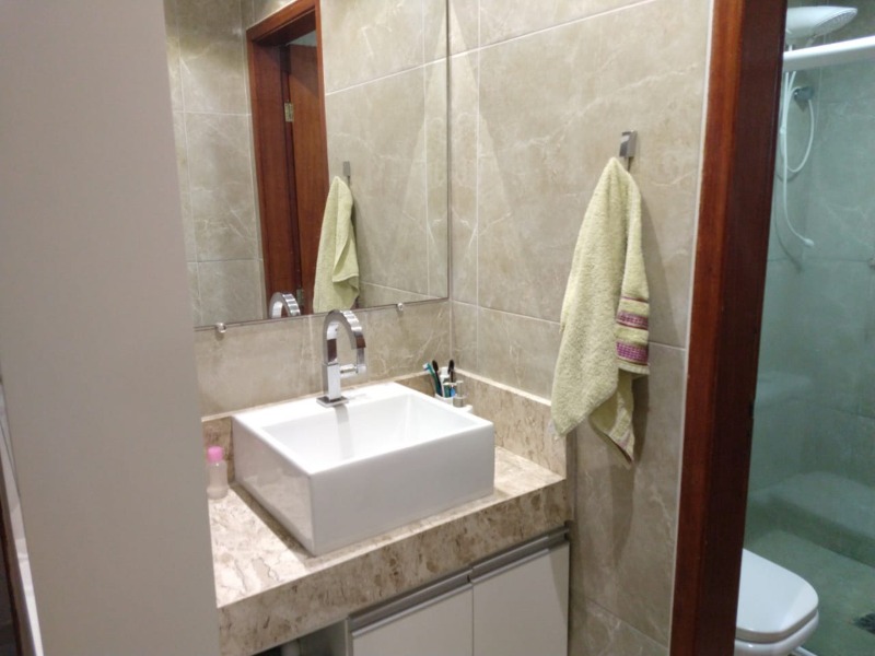 Apartamento à venda com 2 quartos, 75m² - Foto 9