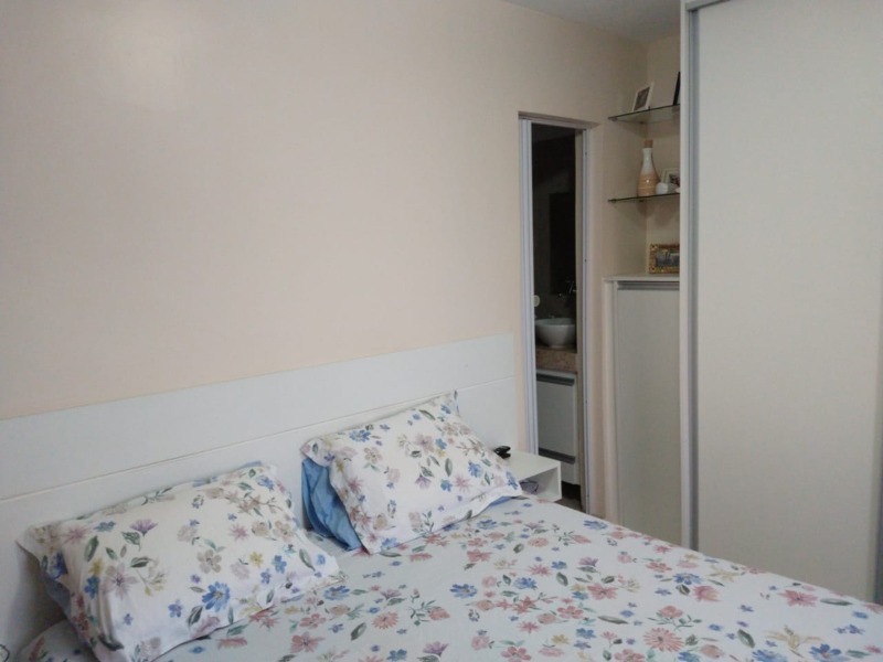 Apartamento à venda com 2 quartos, 75m² - Foto 7