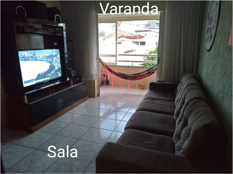 Apartamento à venda com 2 quartos, 60m² - Foto 1