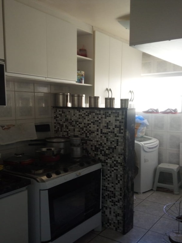 Apartamento à venda com 2 quartos, 60m² - Foto 10