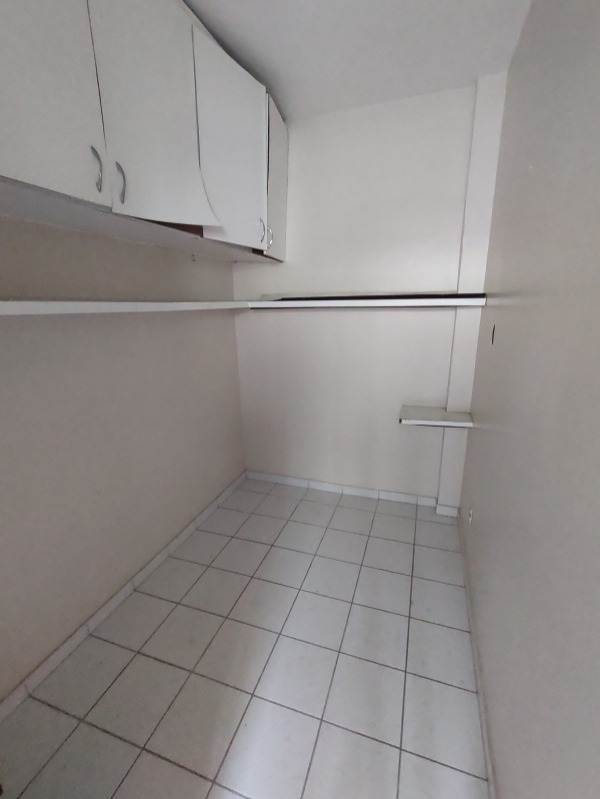 Apartamento à venda com 2 quartos, 73m² - Foto 11