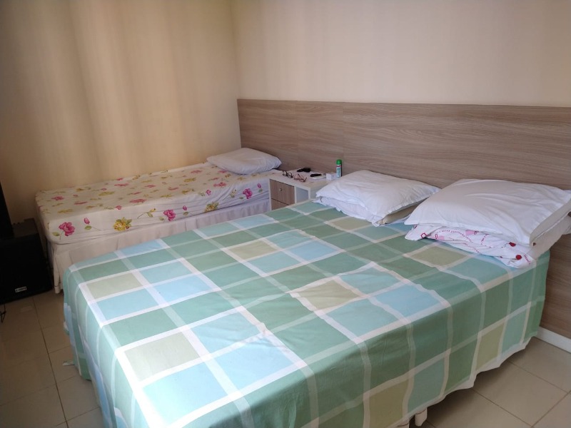 Apartamento à venda com 2 quartos, 70m² - Foto 1