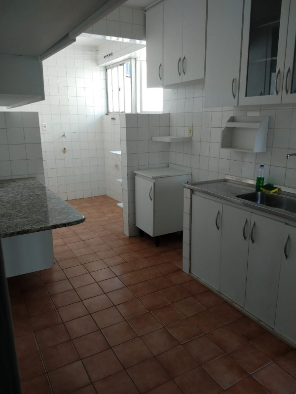 Apartamento à venda com 2 quartos, 80m² - Foto 9