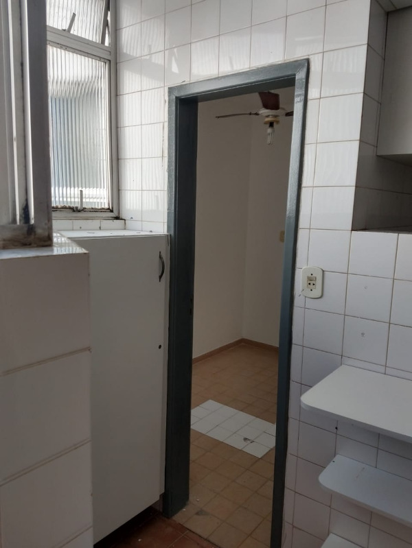 Apartamento à venda com 2 quartos, 80m² - Foto 14