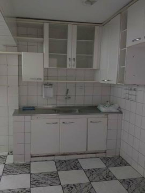 Apartamento à venda com 2 quartos, 80m² - Foto 6