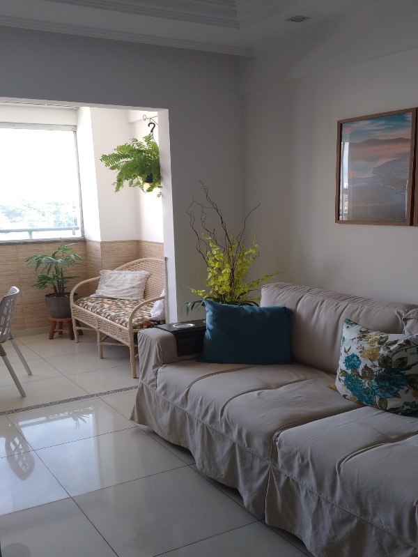 Apartamento à venda com 2 quartos, 60m² - Foto 3