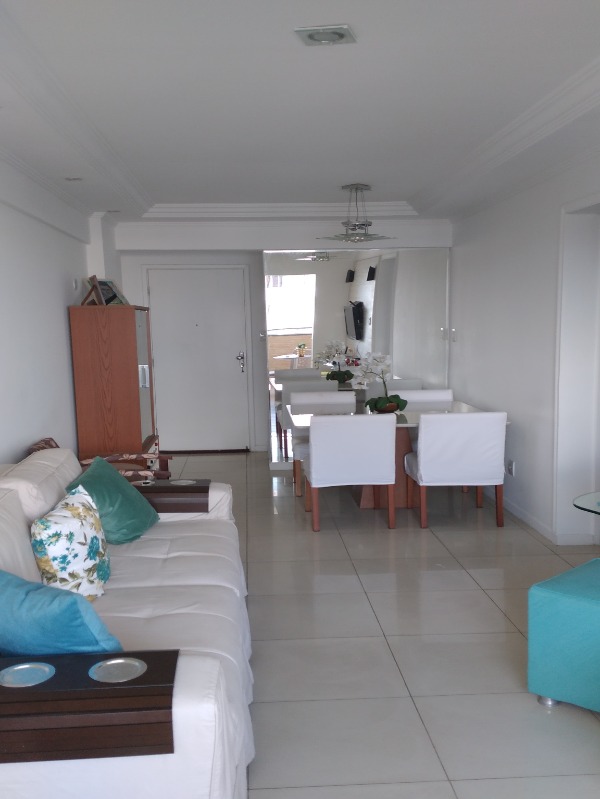 Apartamento à venda com 2 quartos, 60m² - Foto 4