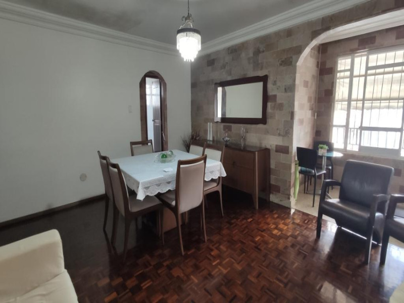 Apartamento à venda com 3 quartos, 101m² - Foto 1