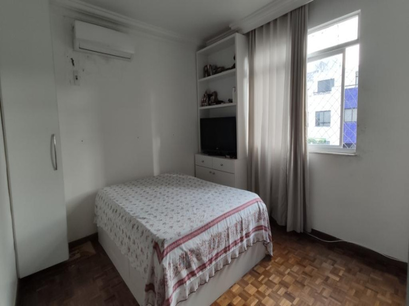 Apartamento à venda com 3 quartos, 101m² - Foto 14