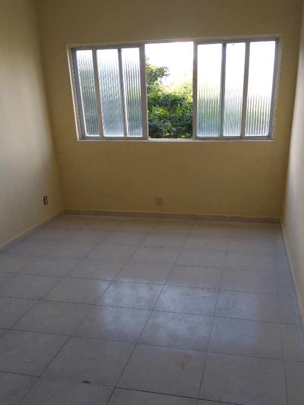 Apartamento à venda com 2 quartos, 60m² - Foto 4