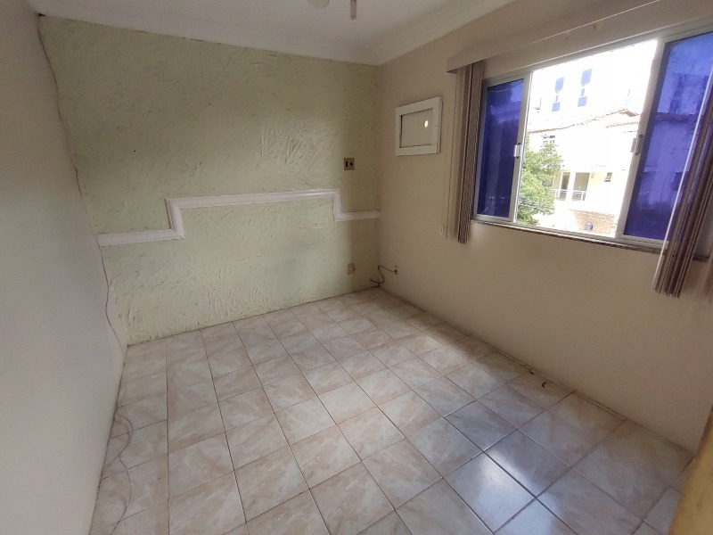 Apartamento à venda com 2 quartos, 73m² - Foto 2