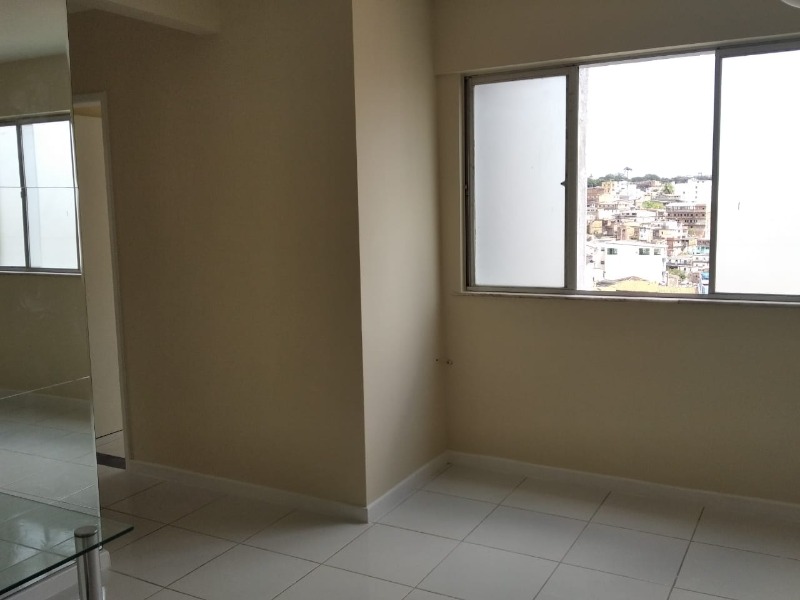 Apartamento à venda com 3 quartos, 60m² - Foto 2