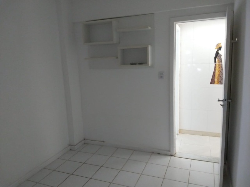 Apartamento à venda com 3 quartos, 70m² - Foto 6