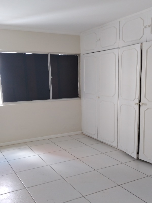 Apartamento à venda com 3 quartos, 70m² - Foto 4