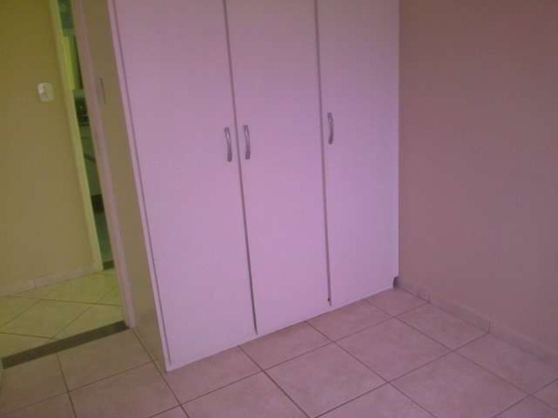 Apartamento à venda com 3 quartos, 65m² - Foto 4