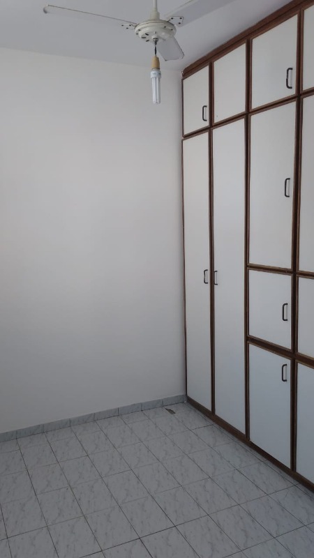 Apartamento à venda com 3 quartos, 70m² - Foto 2