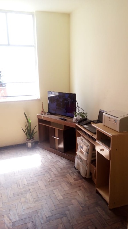 Apartamento à venda com 1 quarto, 40m² - Foto 1