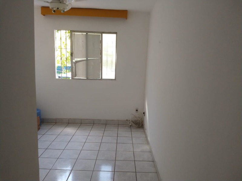 Apartamento à venda com 2 quartos, 60m² - Foto 2