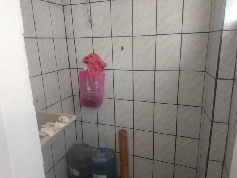 Apartamento à venda com 2 quartos, 60m² - Foto 11