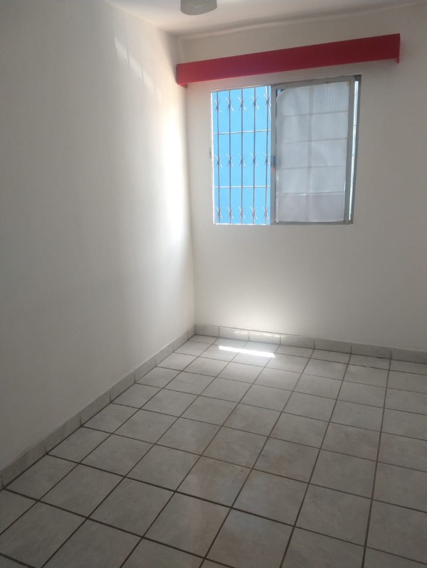 Apartamento à venda com 2 quartos, 60m² - Foto 14