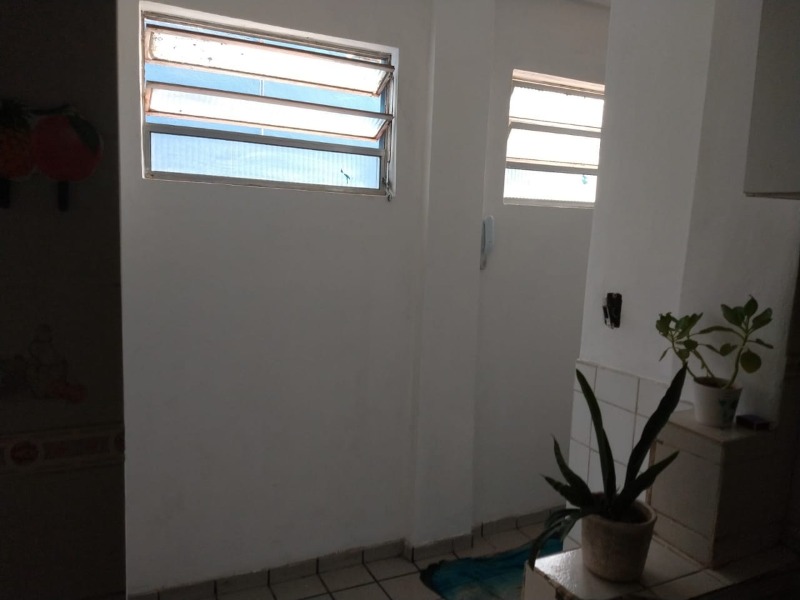 Apartamento à venda com 2 quartos, 60m² - Foto 13