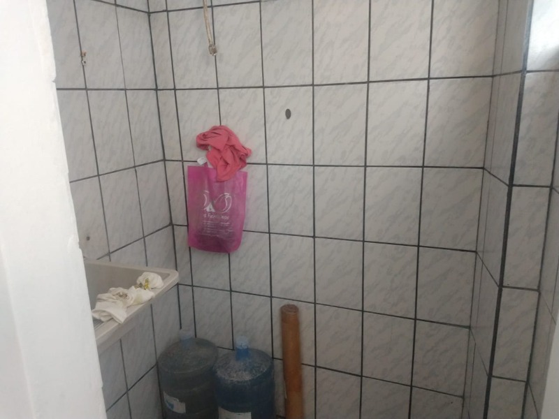 Apartamento à venda com 2 quartos, 60m² - Foto 9