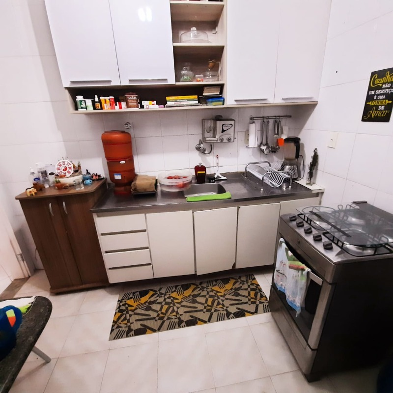 Apartamento à venda com 2 quartos, 75m² - Foto 13