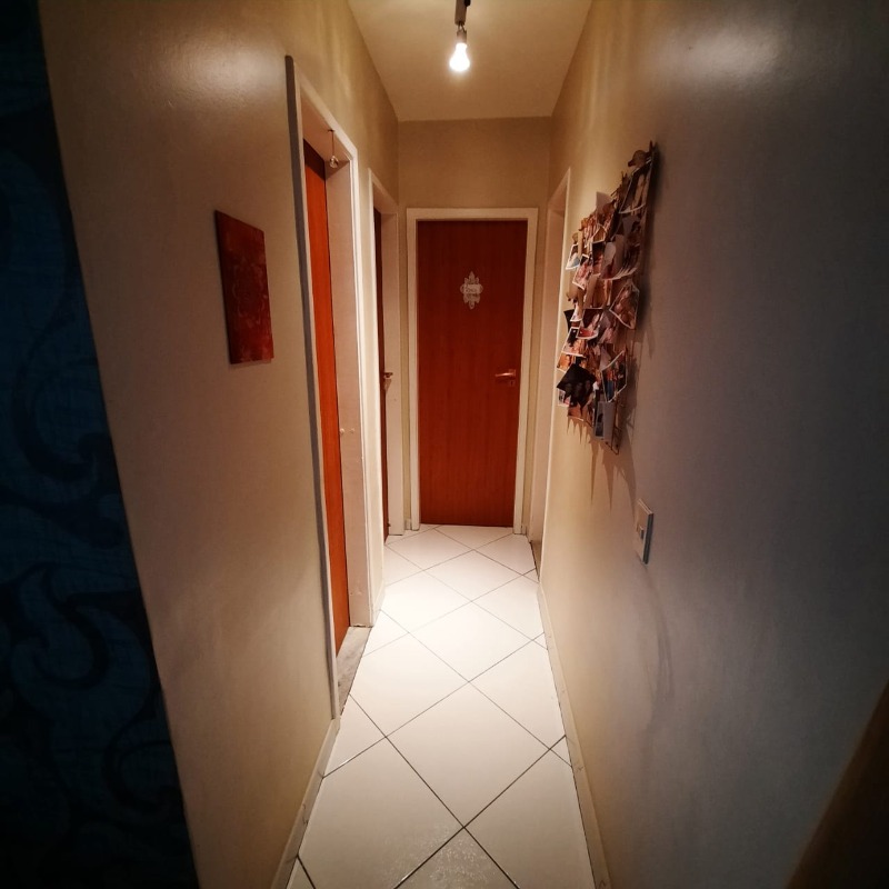 Apartamento à venda com 2 quartos, 75m² - Foto 10