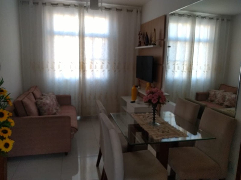 Apartamento à venda com 2 quartos, 60m² - Foto 2