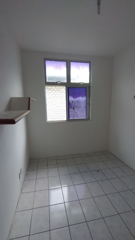 Apartamento à venda com 3 quartos, 70m² - Foto 4