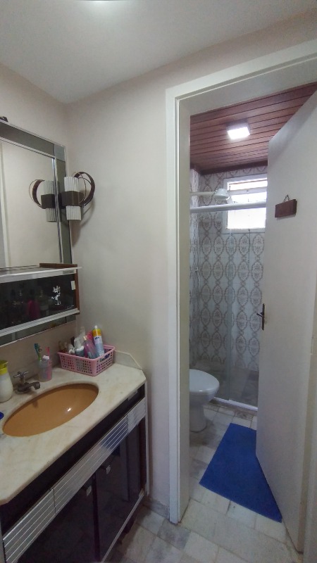 Apartamento à venda com 2 quartos, 75m² - Foto 8