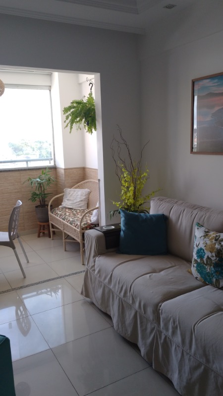 Apartamento à venda com 2 quartos, 60m² - Foto 2