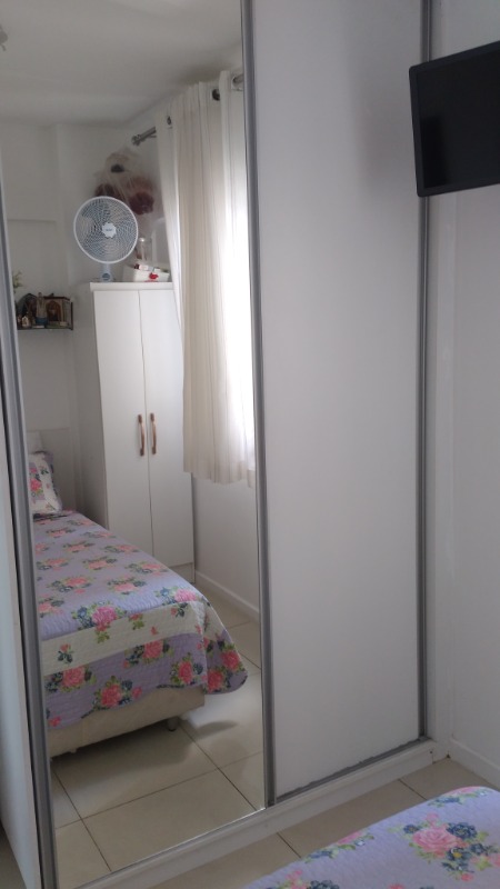 Apartamento à venda com 2 quartos, 60m² - Foto 7