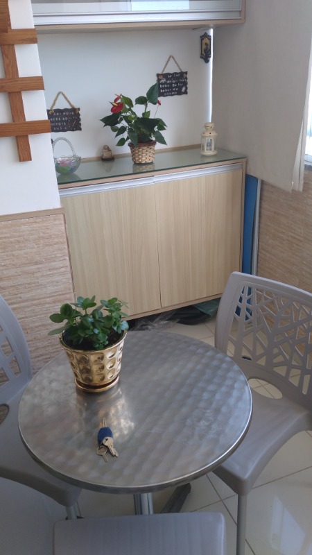 Apartamento à venda com 2 quartos, 60m² - Foto 10