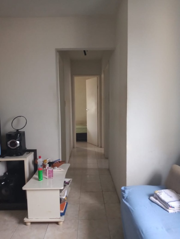 Apartamento à venda com 2 quartos, 65m² - Foto 3