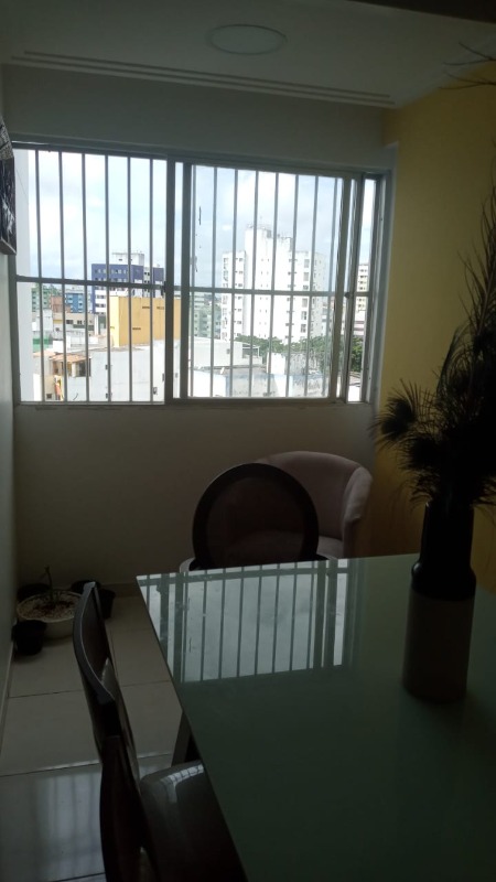 Apartamento à venda com 2 quartos, 68m² - Foto 3