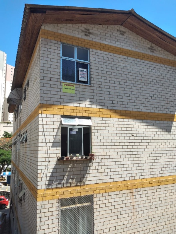 Apartamento à venda com 3 quartos, 70m² - Foto 1