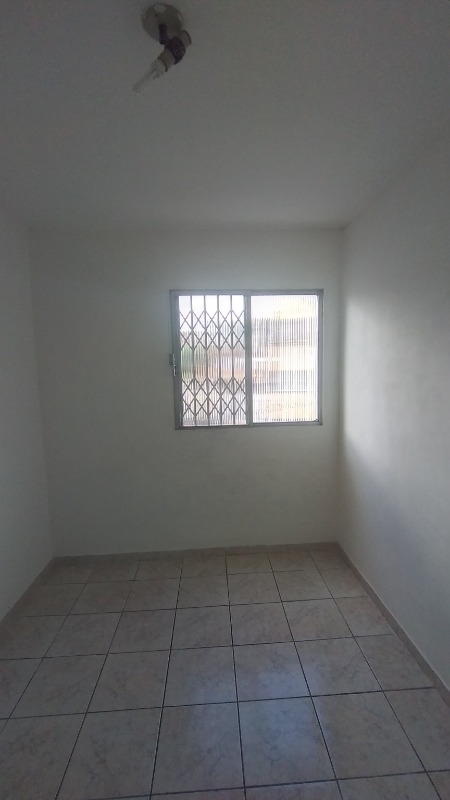 Apartamento à venda com 2 quartos, 57m² - Foto 4