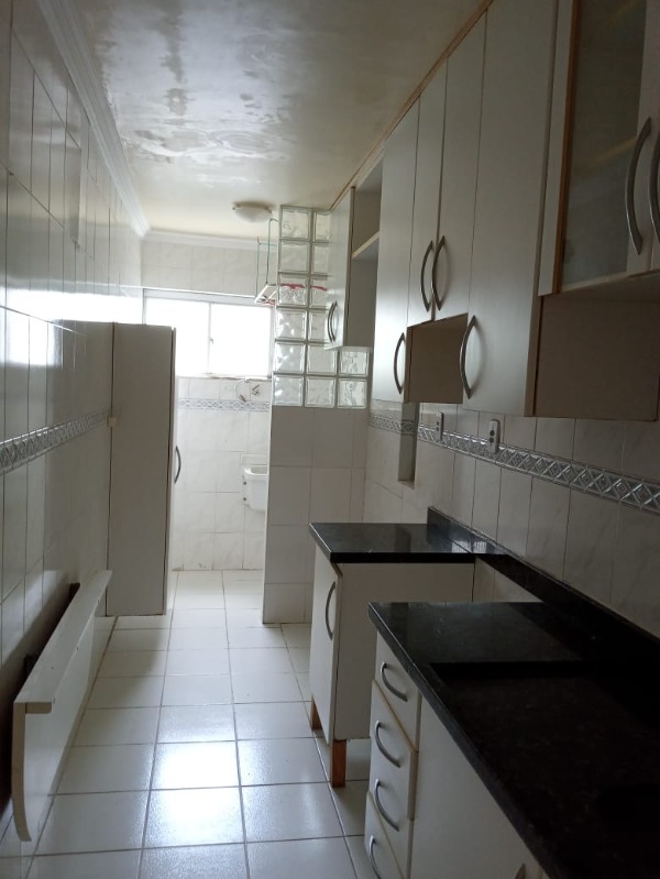 Apartamento à venda com 3 quartos, 70m² - Foto 12