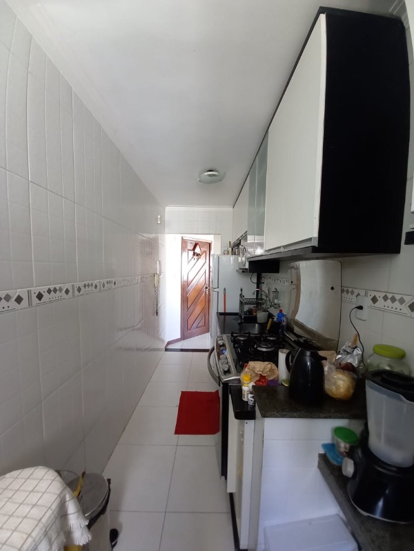 Apartamento à venda com 2 quartos, 70m² - Foto 12