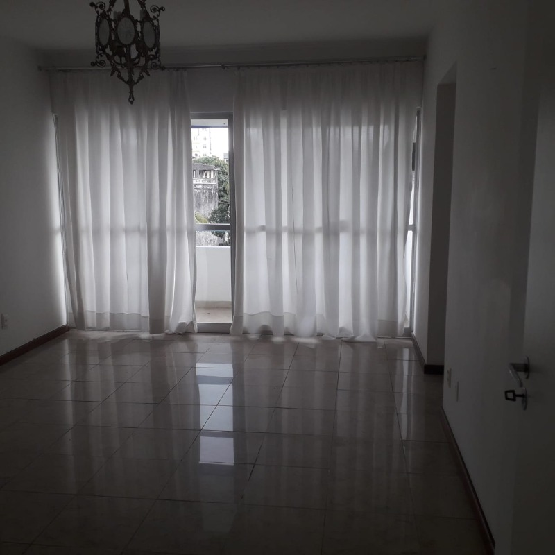 Apartamento à venda com 3 quartos, 100m² - Foto 9