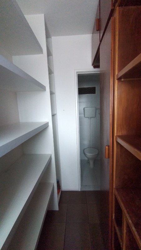 Apartamento à venda com 3 quartos, 100m² - Foto 12