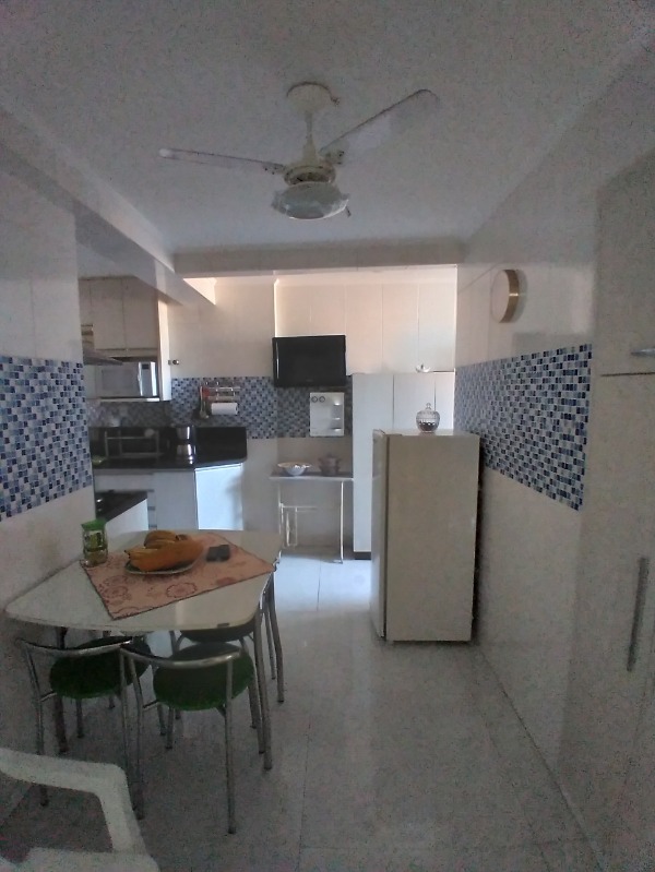 Apartamento à venda com 3 quartos, 80m² - Foto 13