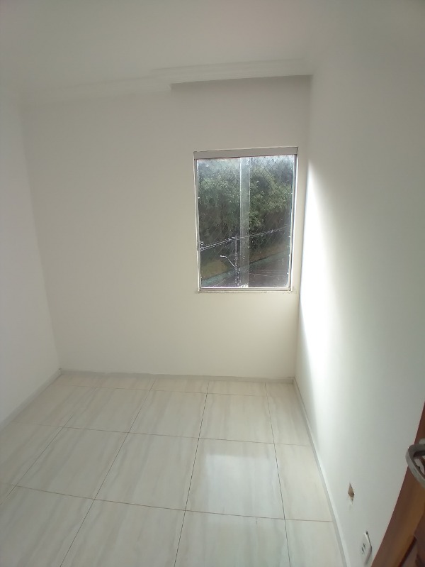 Apartamento à venda com 2 quartos, 60m² - Foto 4