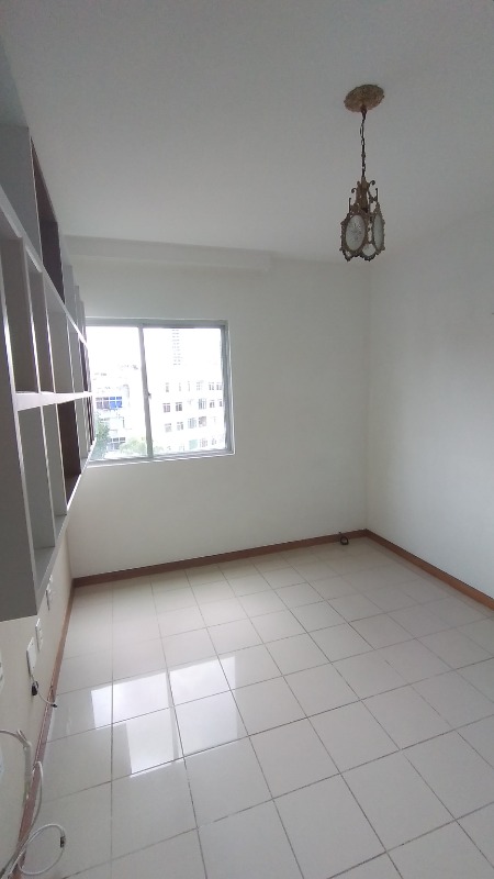 Apartamento à venda com 3 quartos, 100m² - Foto 6